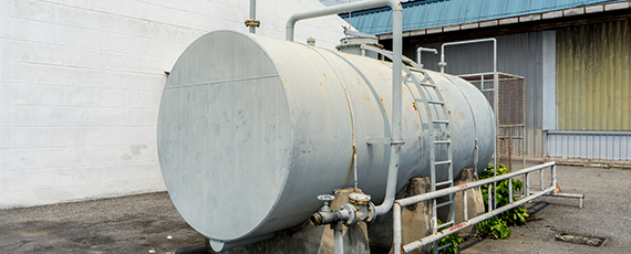 Oil tank Oil tank